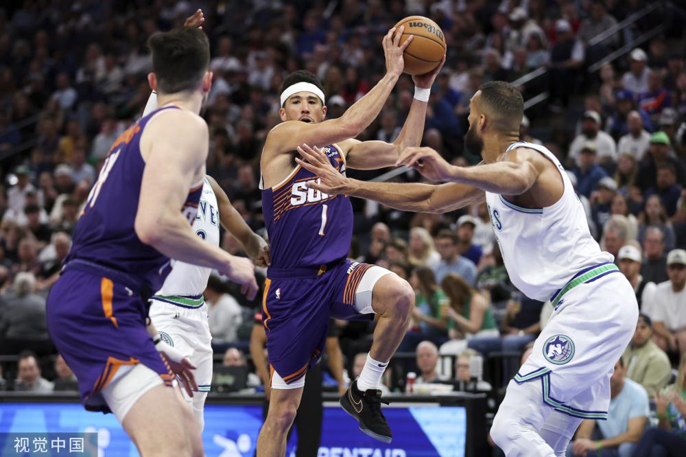 事几乎同时 事几乎同时